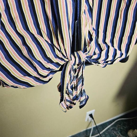 William Rast Long Sleeve Top - Picture 7 of 8